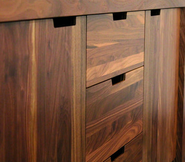 Heel Sideboard