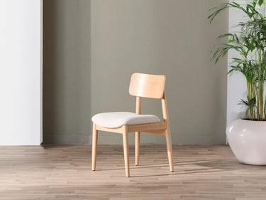 Scandinavian Oak | Transformer Round Chair side