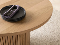 Scandinavian Oak | Transformer Round Table close-up