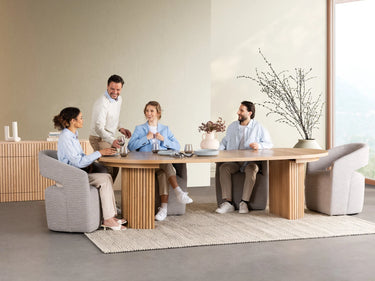 Scandinavian Oak | Transformer Round Table family